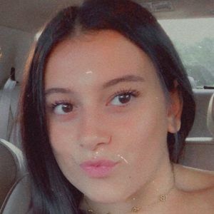 Meet your Posher, Jacqueline